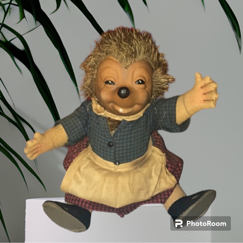 Steiff Mohair Rubber Face Hedgehog Micki